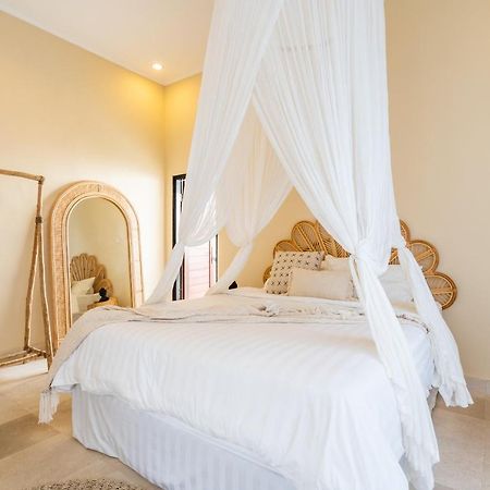Villa Damai Oasis In The Heart Of Seminyak Bagian luar foto