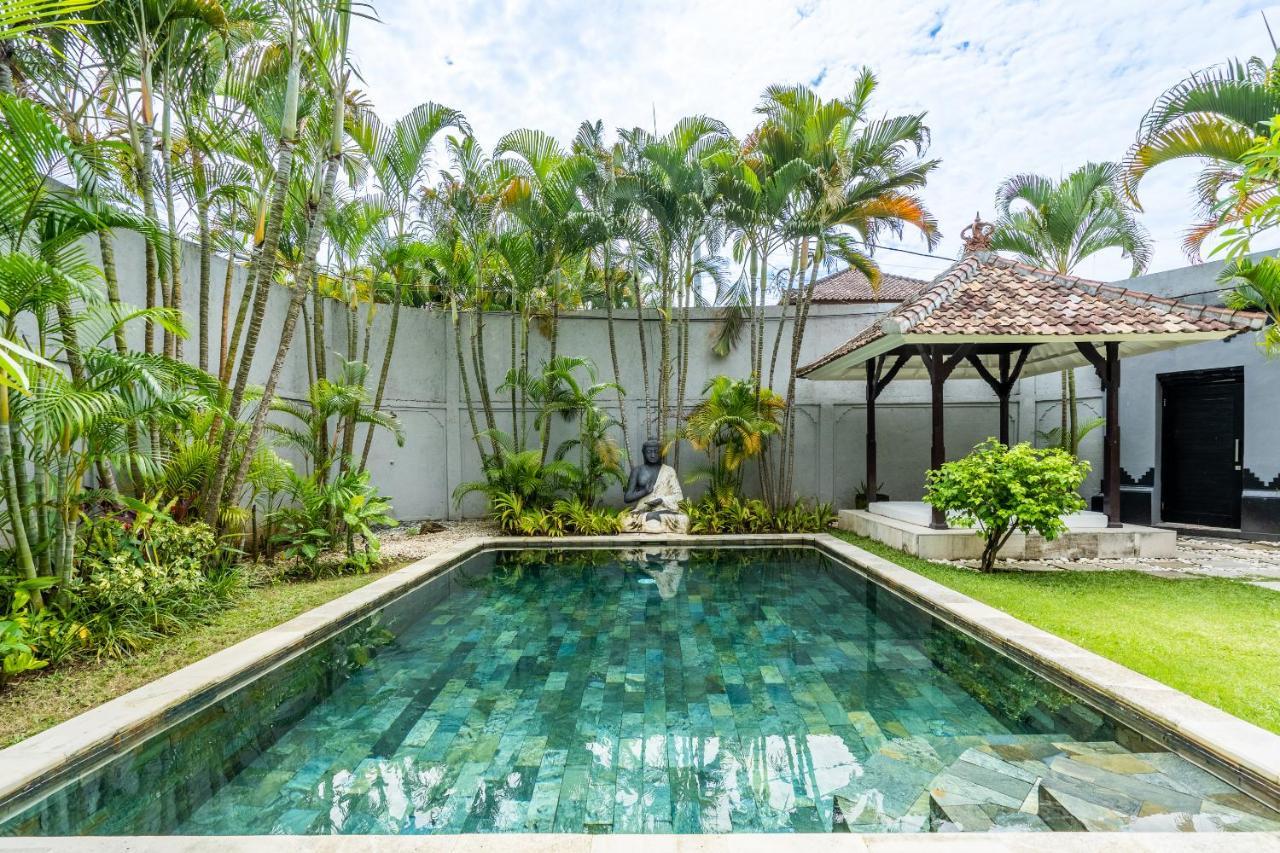 Villa Damai Oasis In The Heart Of Seminyak Bagian luar foto