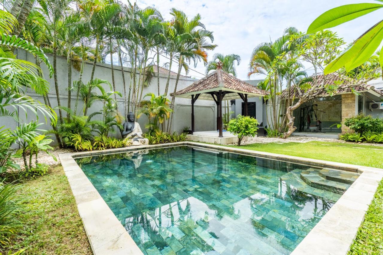 Villa Damai Oasis In The Heart Of Seminyak Bagian luar foto