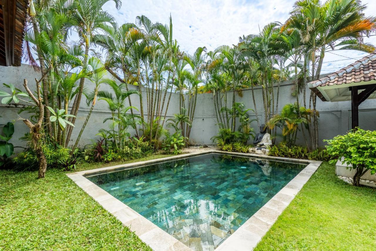 Villa Damai Oasis In The Heart Of Seminyak Bagian luar foto